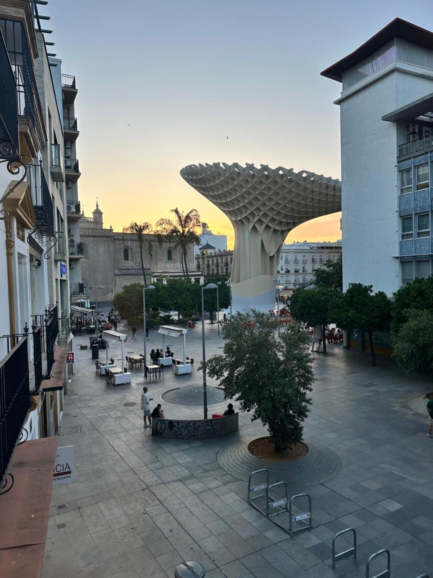 Apartamento Con Vista A Las Setas Sevilla Eksteriør bilde